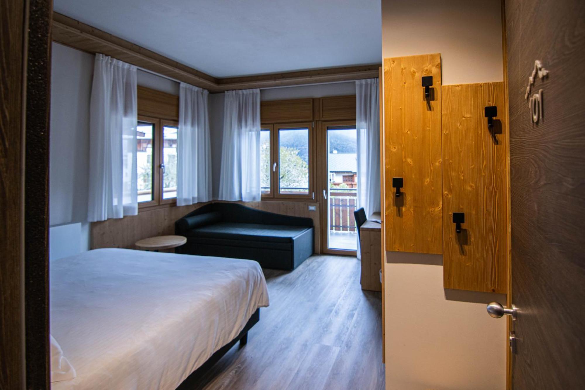 Chalet Cridola Dolomiti Experience Lorenzago Di Cadore Exterior foto