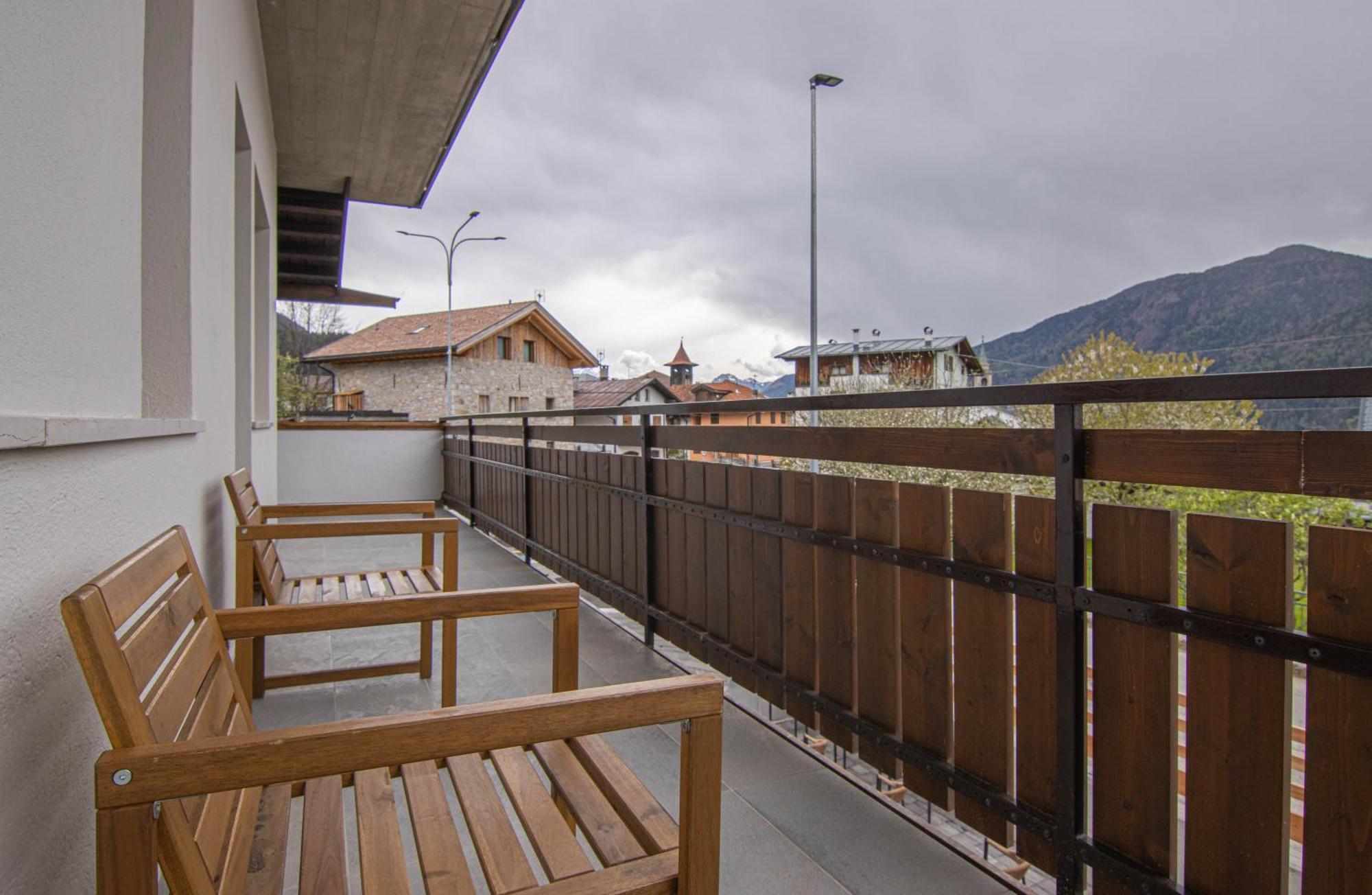 Chalet Cridola Dolomiti Experience Lorenzago Di Cadore Exterior foto